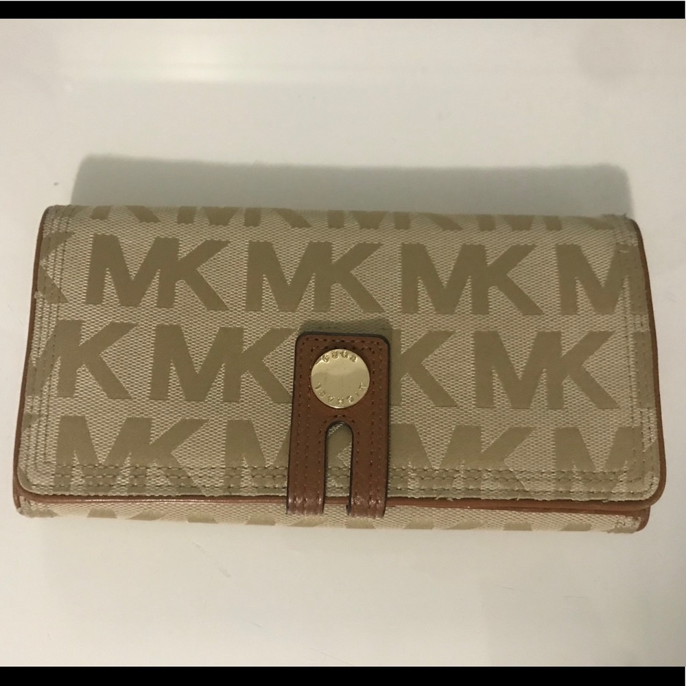 MICHAEL KORS WALLET